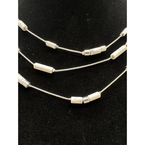Kenneth Cole New York Triple Strand Necklace With White & Silver Beads Adjustabl - Picture 2 of 8